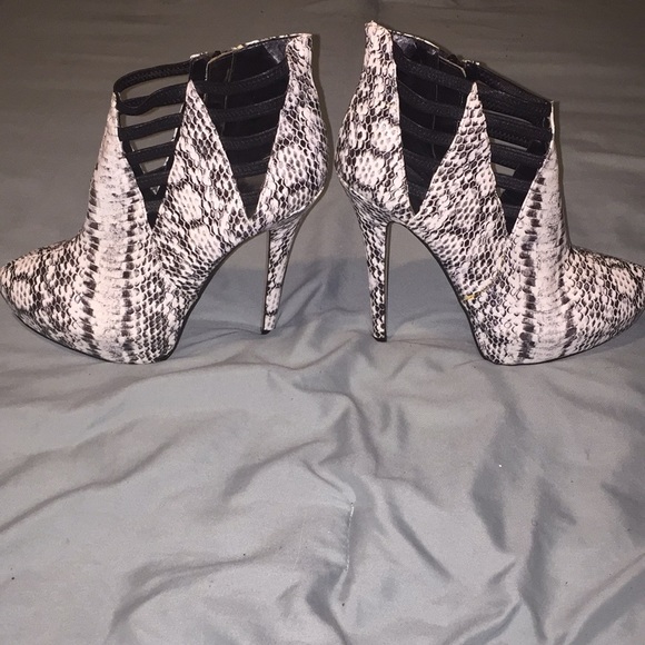 Booties - Picture 5 of 5